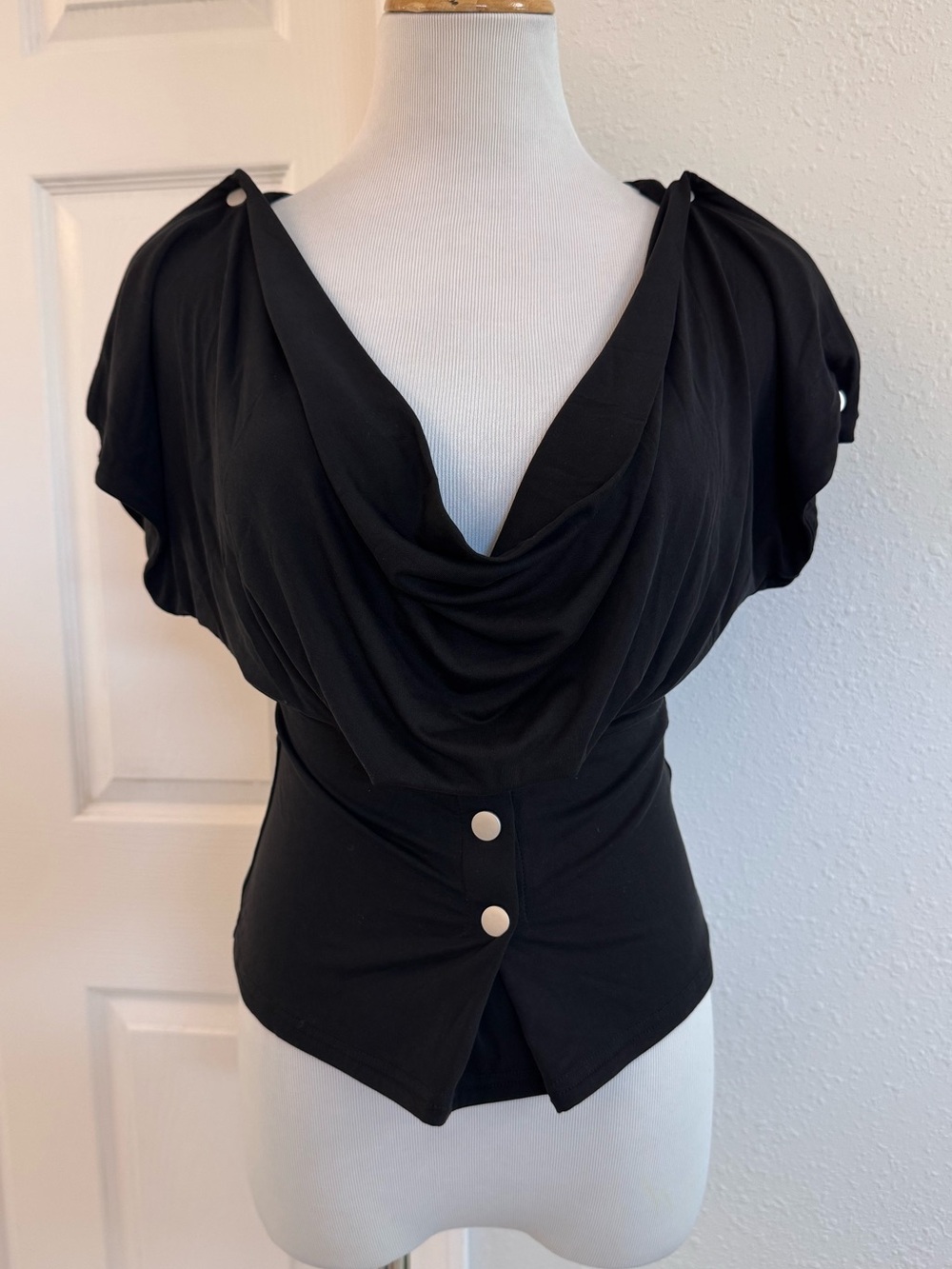 With Jean SIENNA TOP | BLACK M - Picture 2 of 11